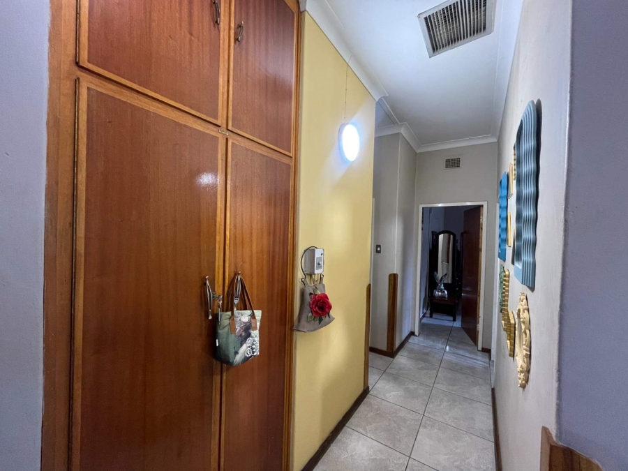 3 Bedroom Property for Sale in Die Rand Northern Cape